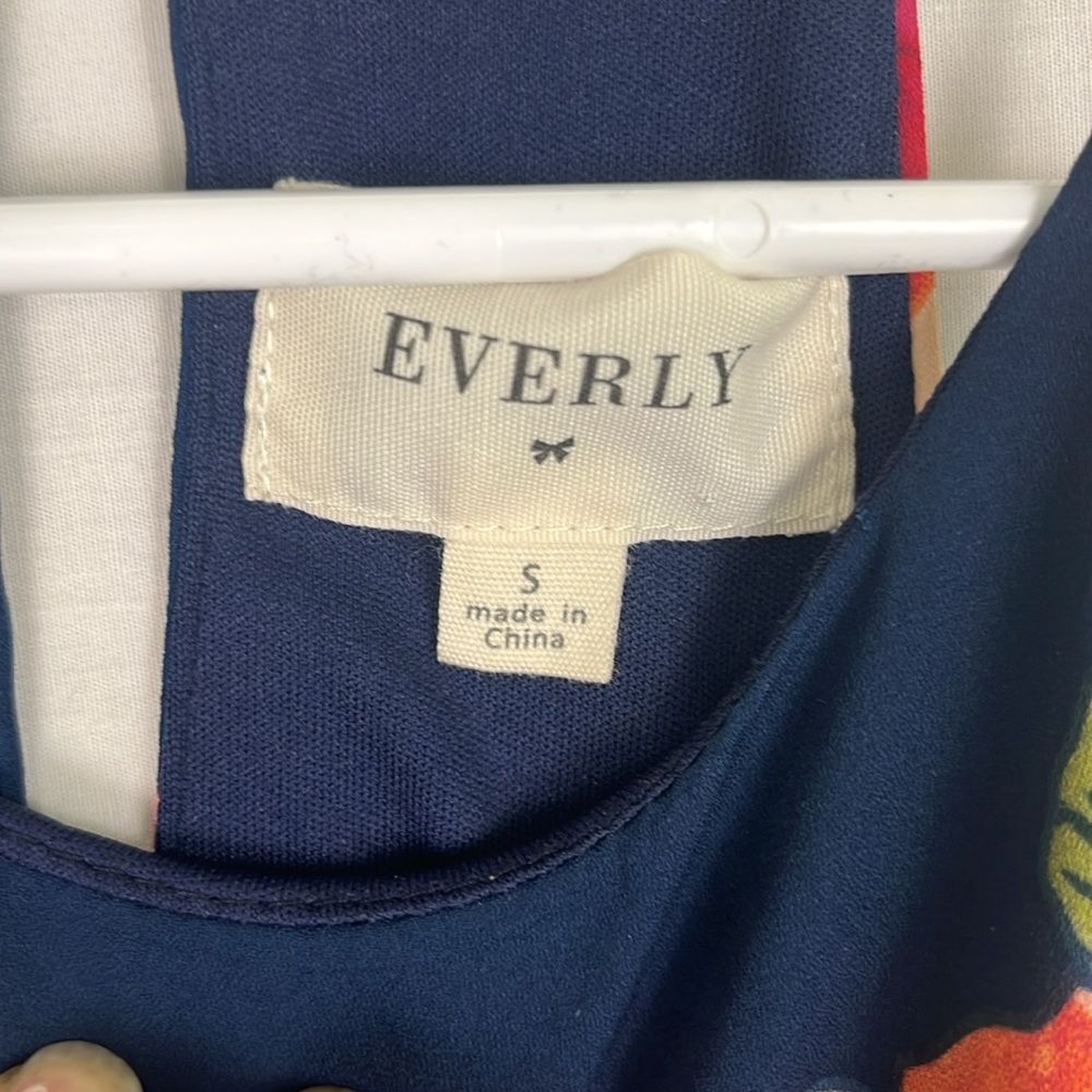 Blue Floral Everly Summer Dress - Picture 4 of 5